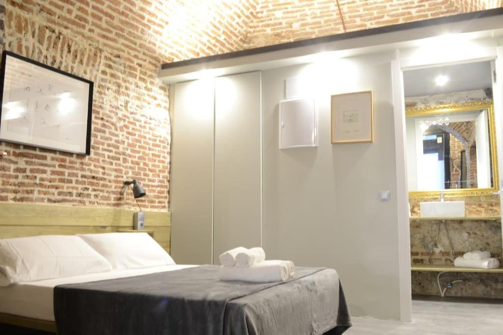 Cozy Loft - Royal Palace มาดริด ภายนอก รูปภาพ